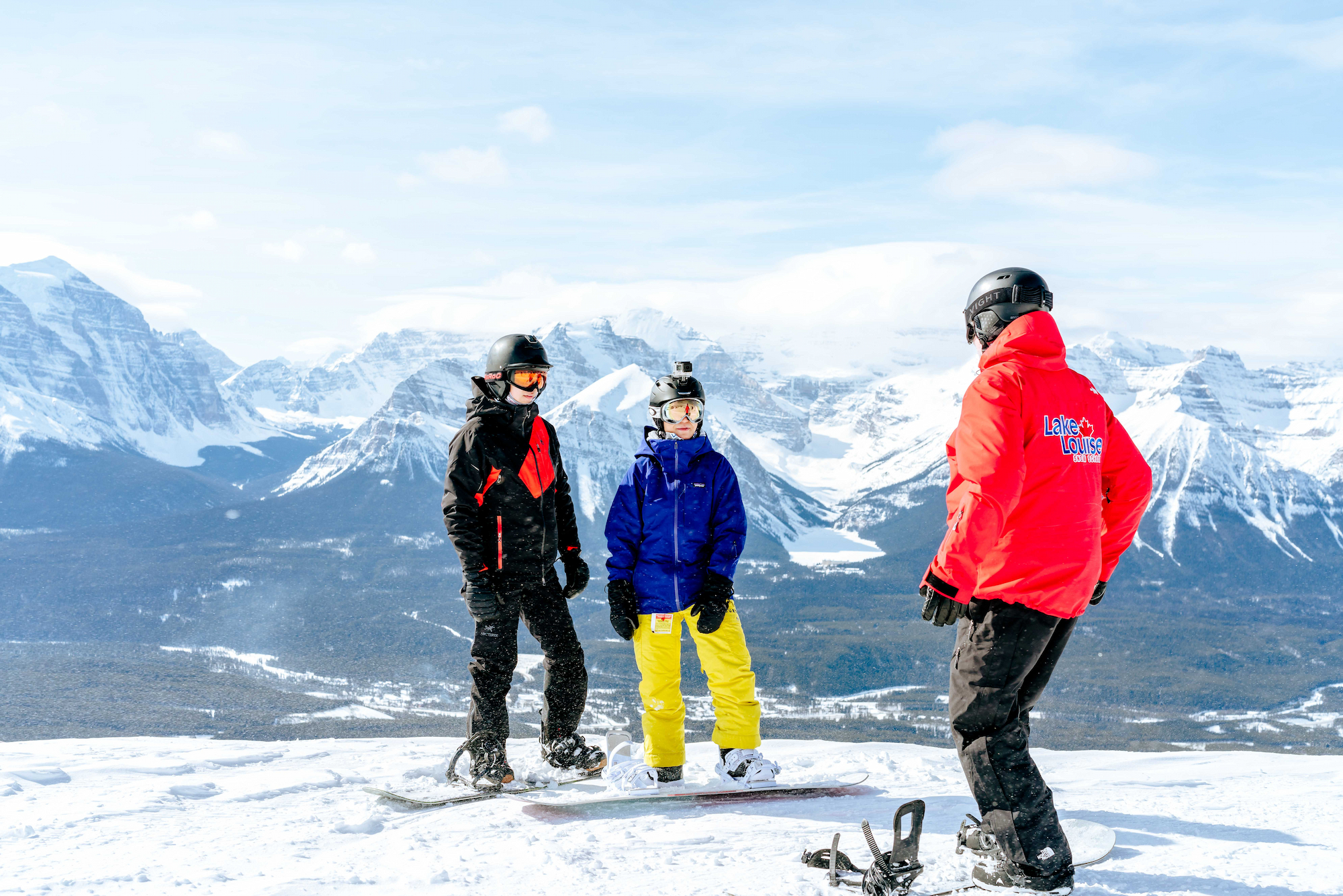 Your Complete Guide to Skiing at Lake Louise, Alb. - Ski Mag