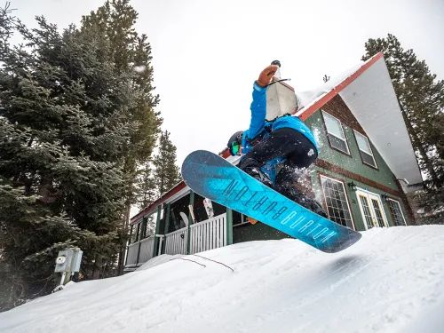 Spring skiing at Castle Mountain AB