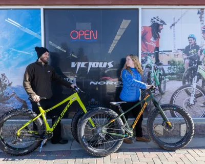 Hinton Vicious Cycle fat bike rentals #SkiNorthAB