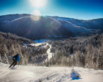 Skiing at Troll