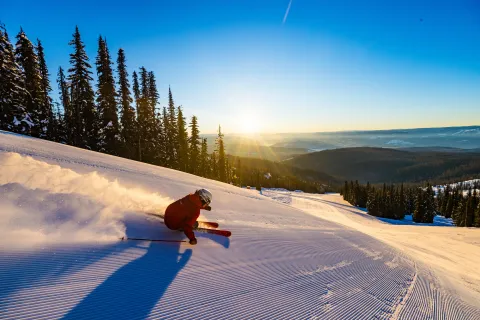 Skiing Big Dipper run at SilverStar BC