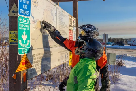 Fox Creek AB Golden Triangle snowmobile Paul Lavoie SnowSeekers