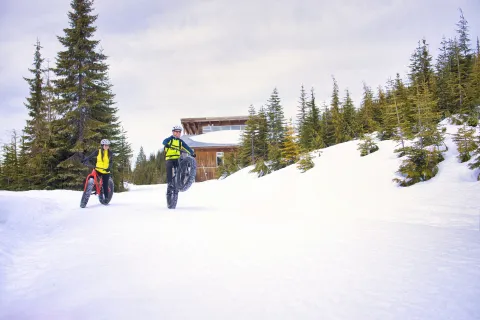 fat biking raven lodge Mt Washington BC Stevie Froese