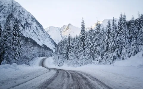 Highway to Hudson Bay Mountain 